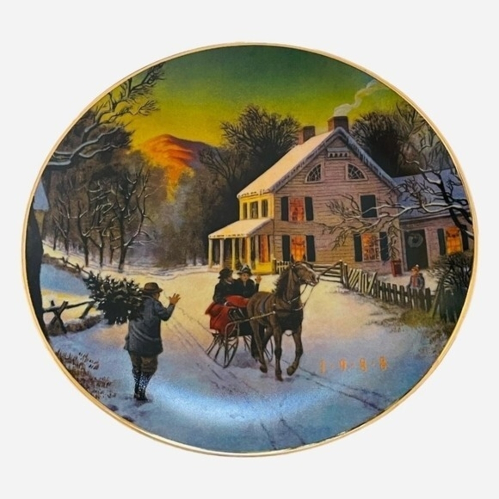 Avon Home For The Holidays Christmas Plate 1988 Vintage 22K Gold Trim Porcelain